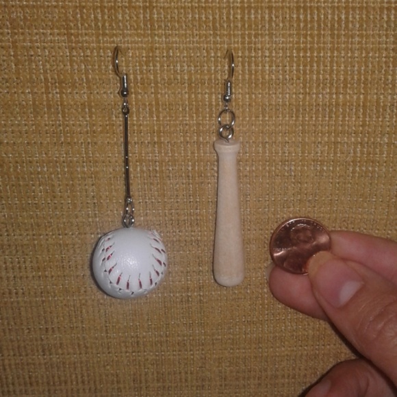 SALE! Baseball earrings - Picture 5 of 5
